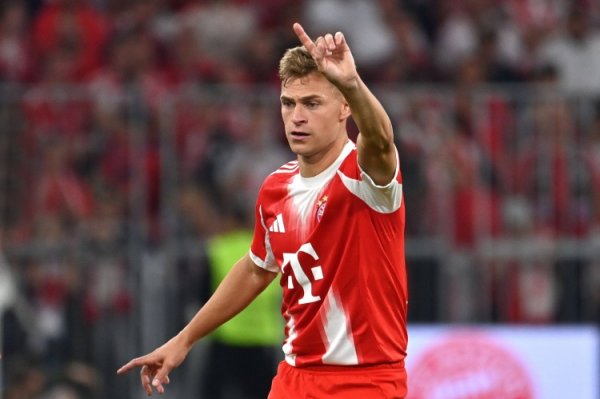 KIMMICH: Kane ghi được 2 hoặc 